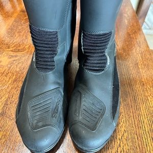 TCS Explorer EVO Boots